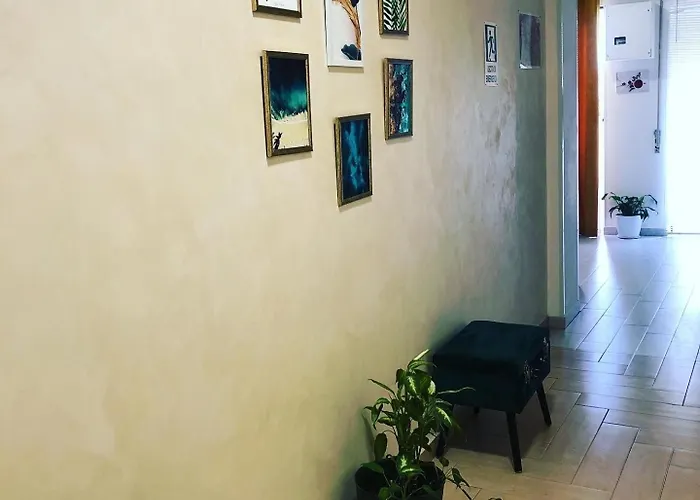 Isabel 4* Rome
