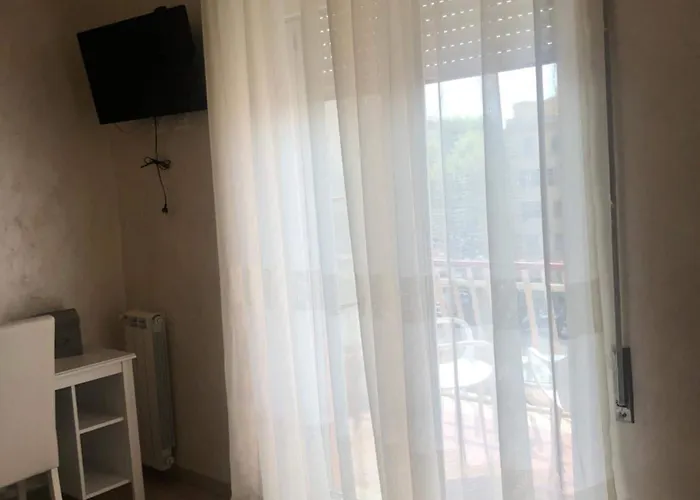 Isabel 4* Rome